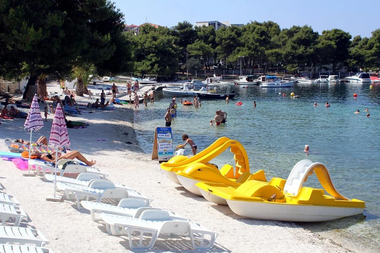 Apartments With A Parking Space Trogir - 17609